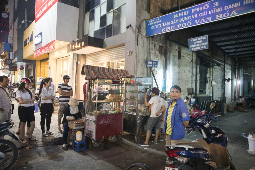 10 Vietnam Reise Tipps: Streetfood in Ho Chi Minh - Banh Mi 37