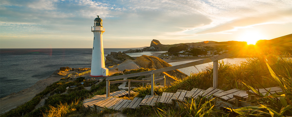 Castlepoint Lighthouse Teaser © PhotoTravelNomads.com