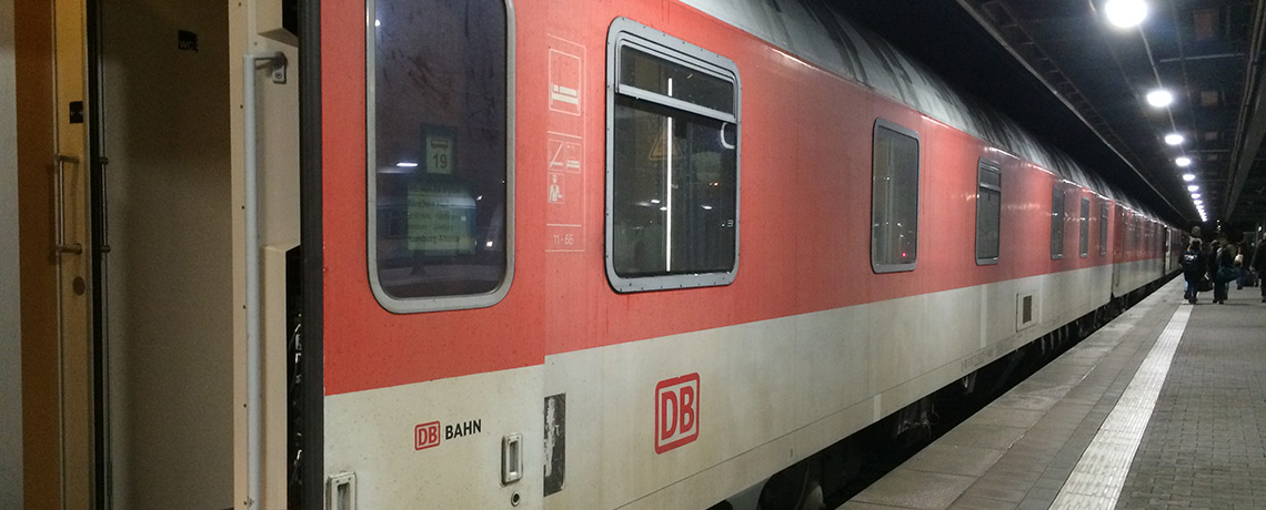 Deutsche Bahn Nachtzug - DB Nightliner © PhotoTravelNomads.com