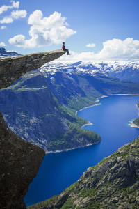Trolltunga Norwegen © PhotoTravelNomads.com