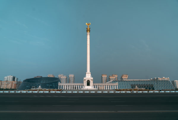 Kasachstan Reiseblog: Nur-Sultan Monument Kazakh Eli